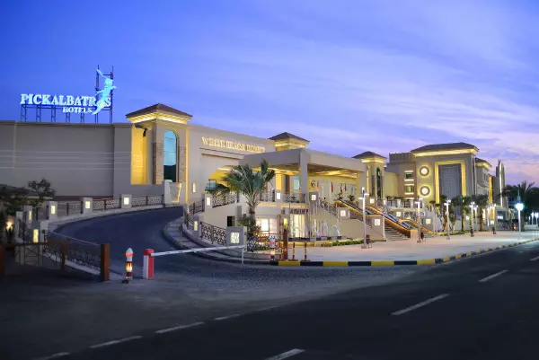 white_beach_resort-2