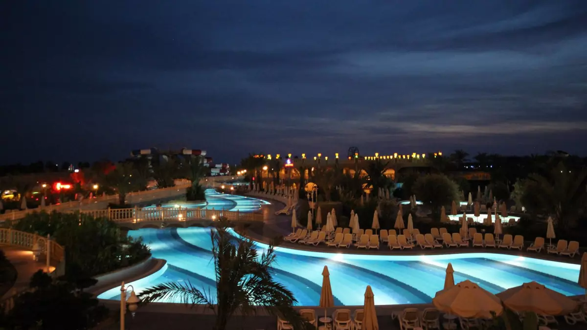 Hotel Royal Holiday Palace