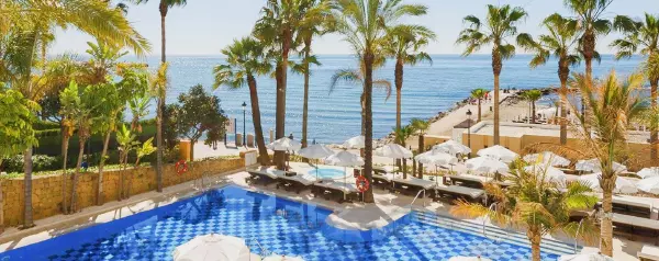 amare-marbella-beach
