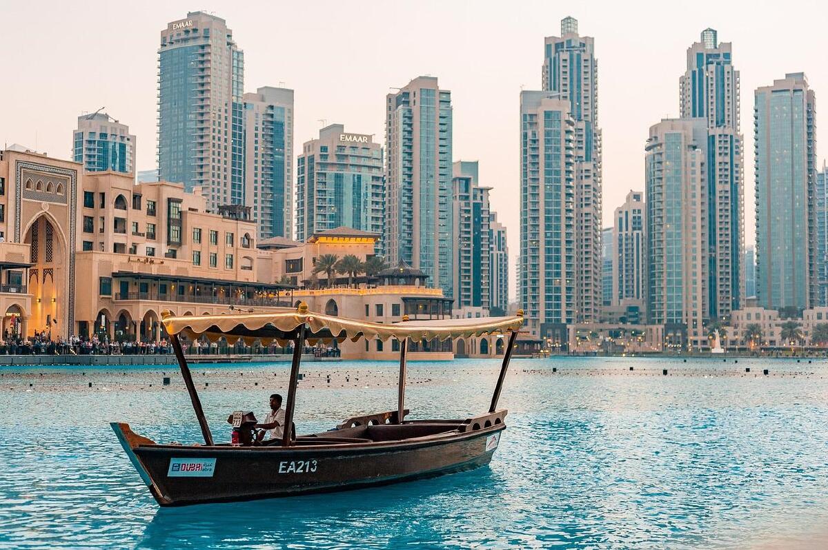 <h1>Hotel Rove Dubai Marina</h1>