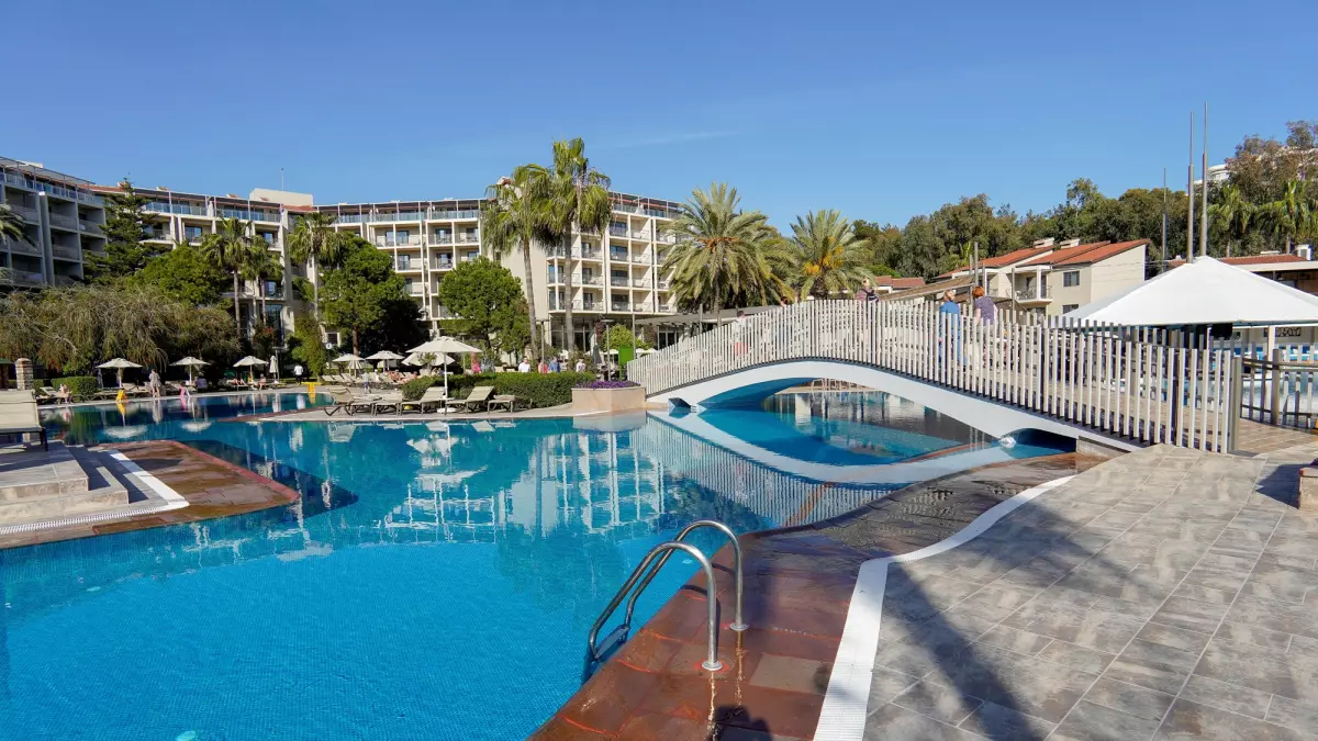 Hotel Barut Arum