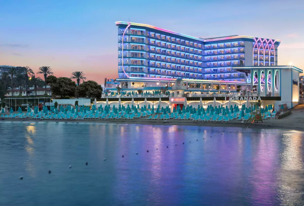 Granada Luxury Beach