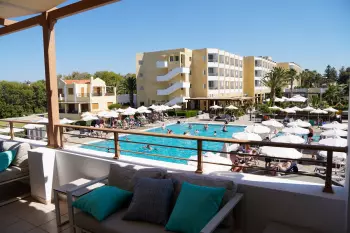 dolphin-bay-resort-9
