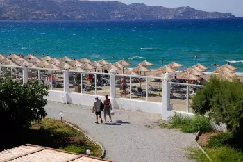 dolphin-bay-resort-13
